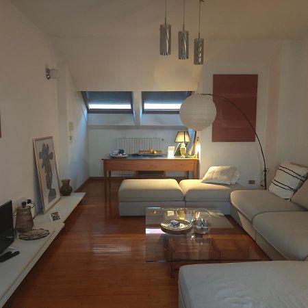 Grande Apartamento, Centro Di Asti Apartman Kültér fotó